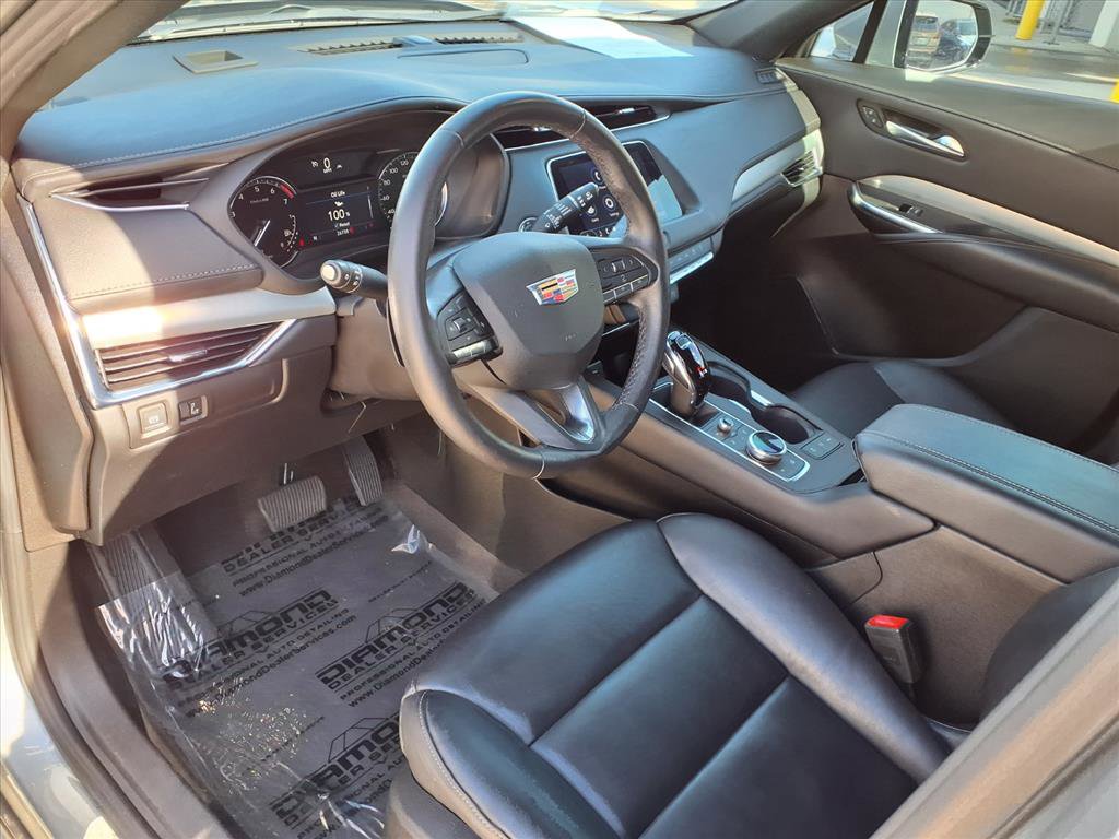 Certified 2023 Cadillac XT4 Premium Luxury image 18