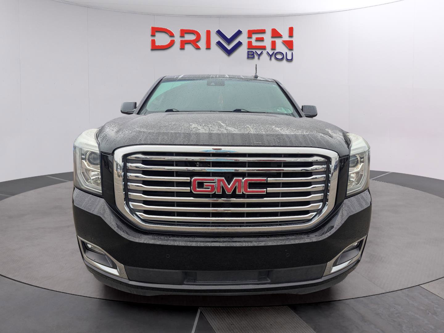 Used 2018 GMC Yukon SLT w/ Premium Edition image 8