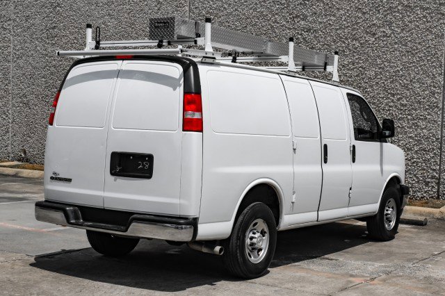 Used 2022 Chevrolet Express 2500 w/ Driver Convenience Package RWD image 10