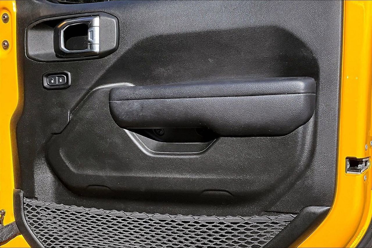 Used 2021 Jeep Wrangler Unlimited Rubicon image 24