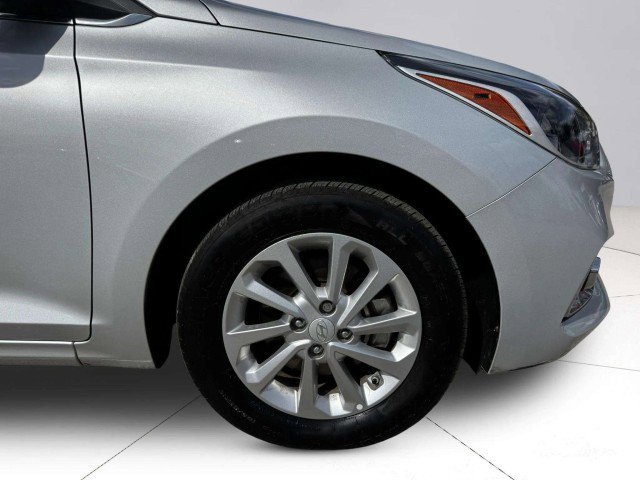 Used 2022 Hyundai Accent SEL image 47