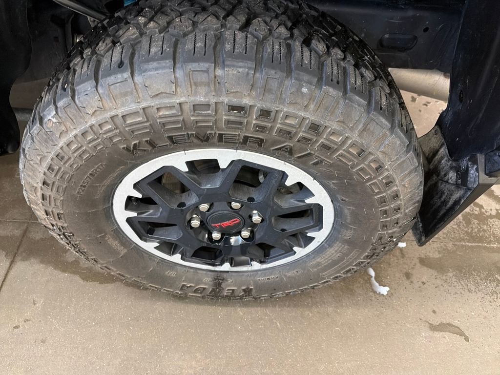 Certified 2024 Toyota Tacoma TRD Off-Road image 28