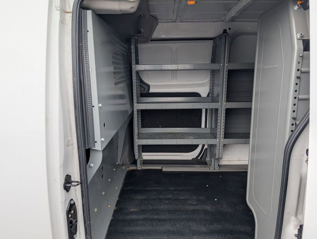 Used 2020 Nissan NV200 SV image 39