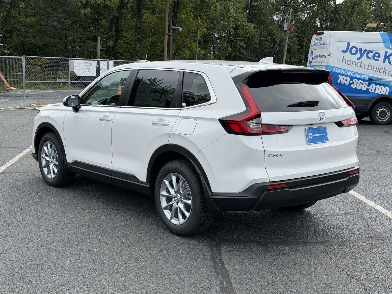 New 2027 Honda CR-V EX image 3