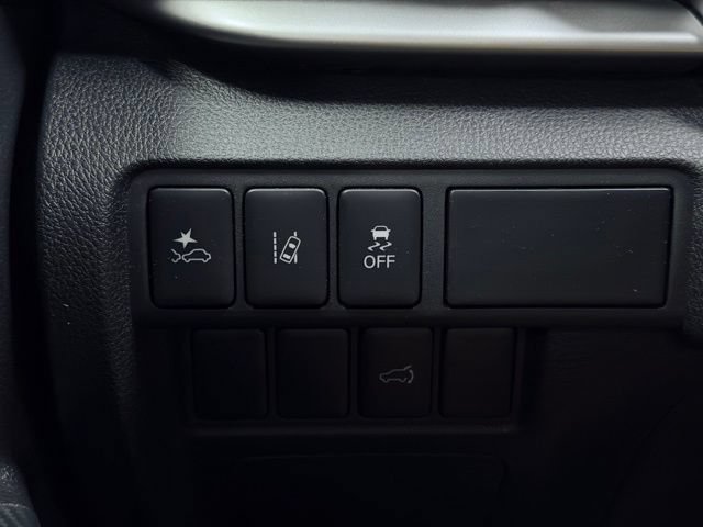 Used 2024 Mitsubishi Eclipse Cross SE AWD/4WD image 32