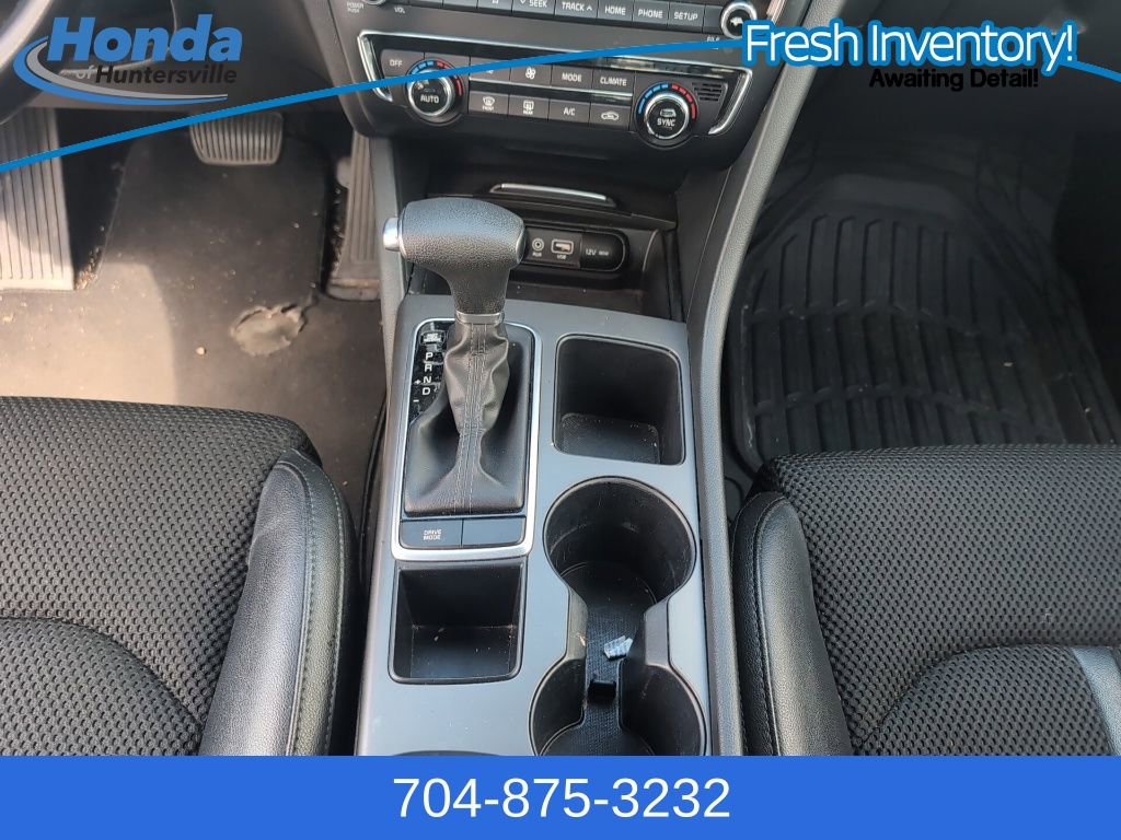 Used 2019 Kia Optima S w/ S Panoramic Sunroof Package image 17