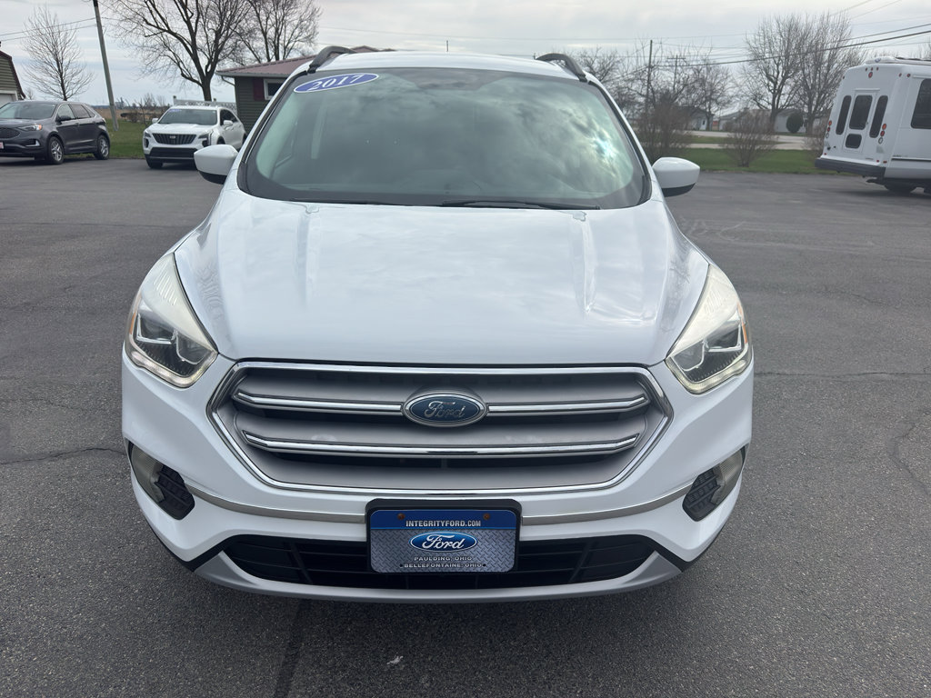 Used 2017 Ford Escape SE w/ Equipment Group 201A image 4