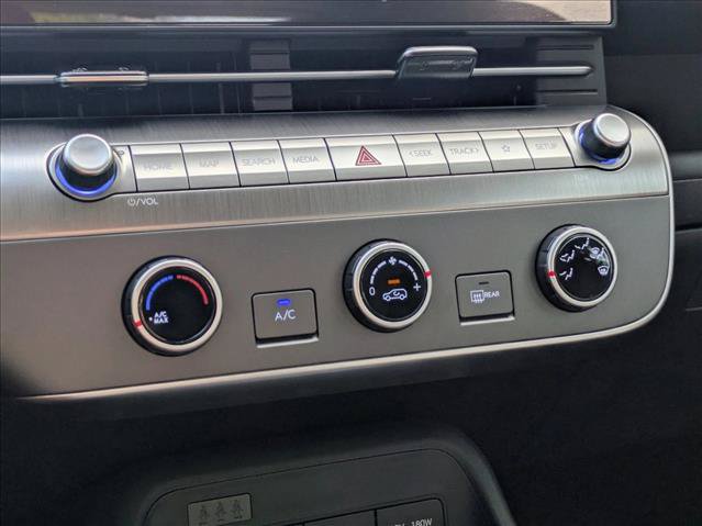 New 2027 Hyundai Kona SE FWD image 15
