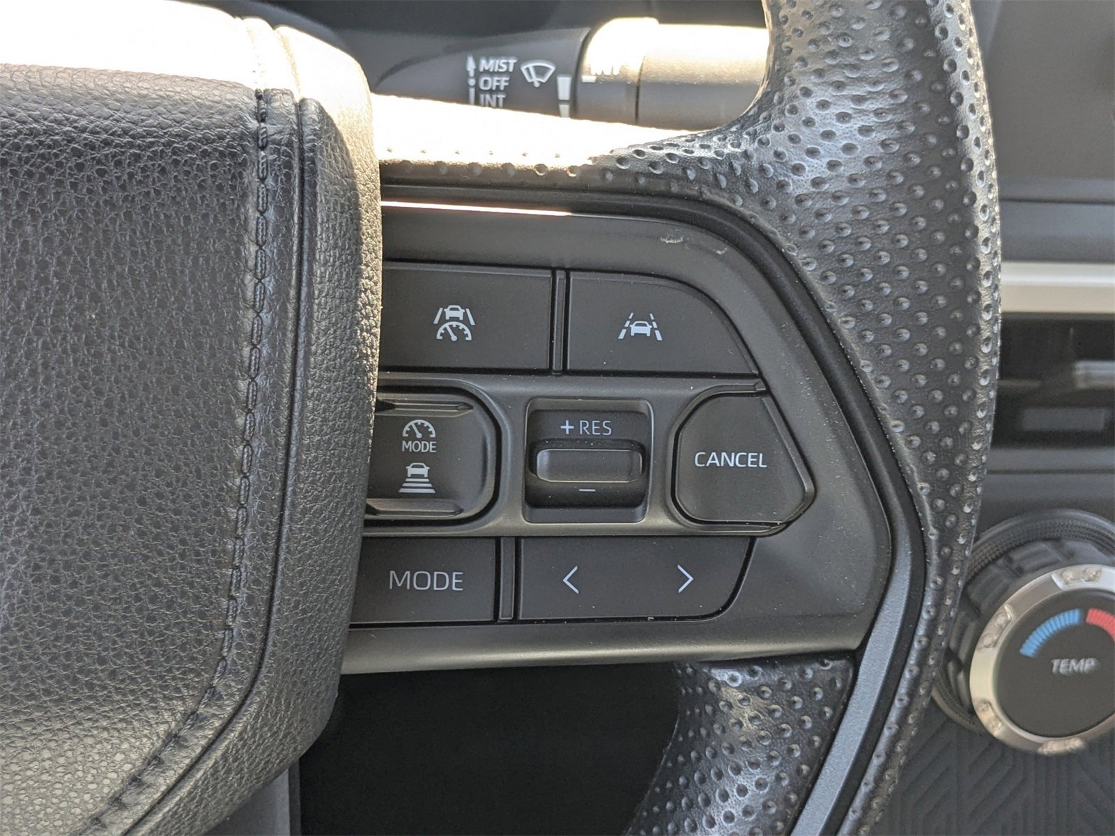 Used 2025 Toyota Tacoma SR image 28