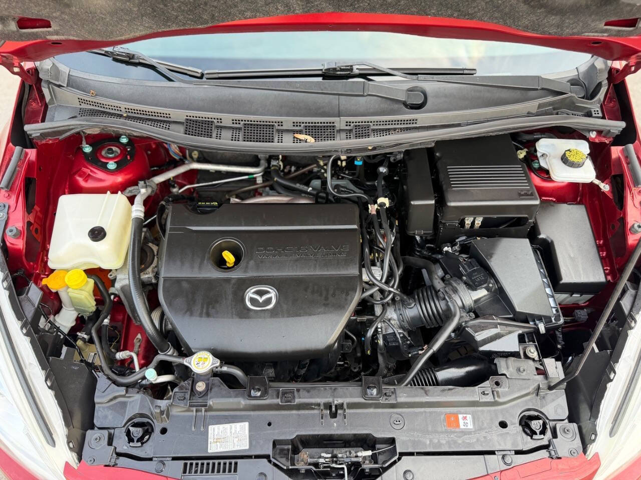 Used 2013 MAZDA MAZDA5 Sport FWD image 32