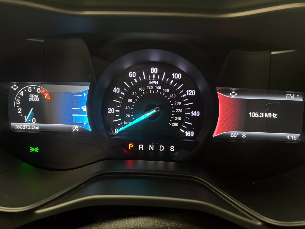 Used 2019 Ford Fusion SE FWD image 17