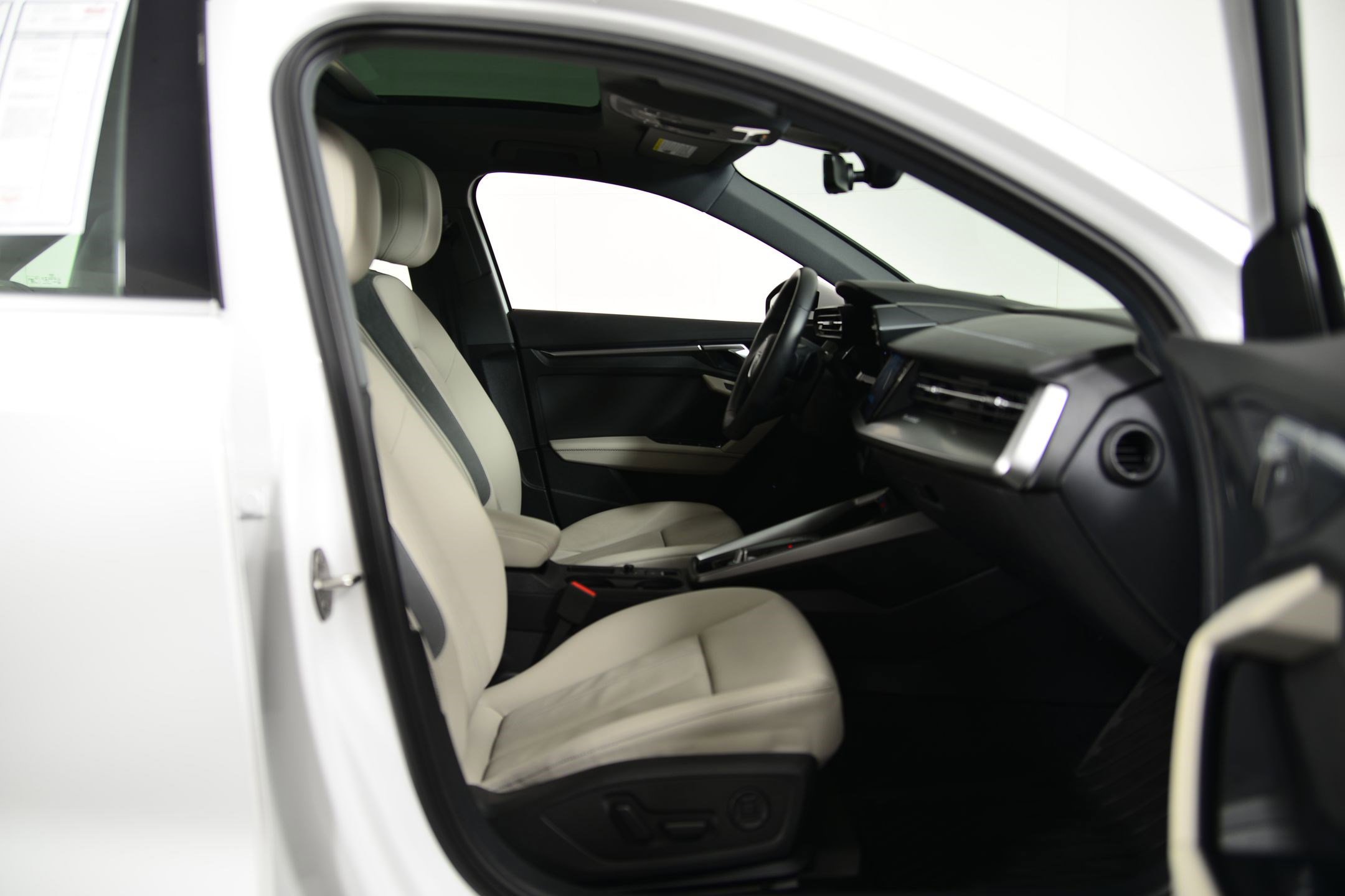 Used 2023 Audi A3 2.0T Premium w/ Convenience Package image 20