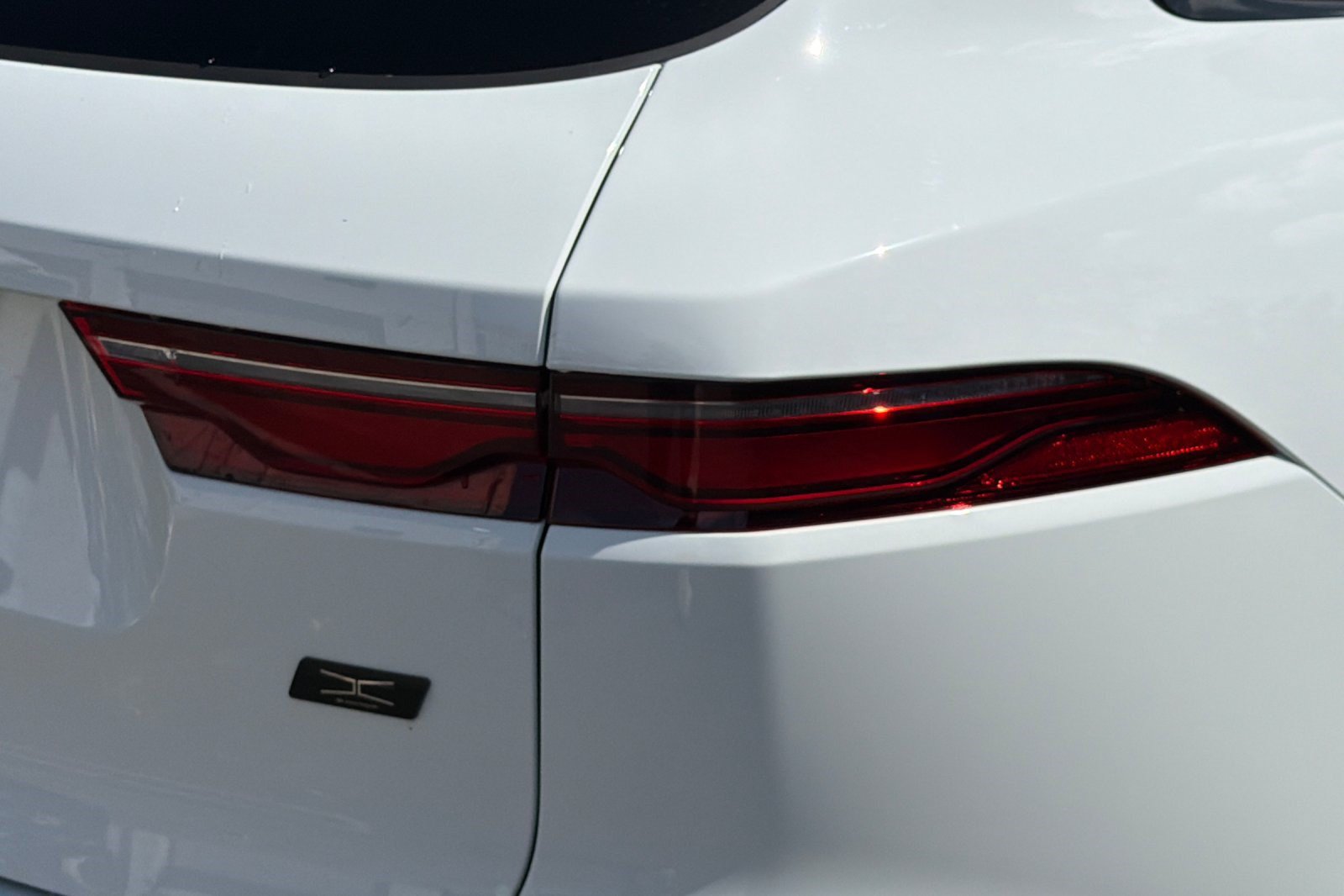 New 2026 Jaguar F-PACE R-Dynamic S AWD/4WD image 25