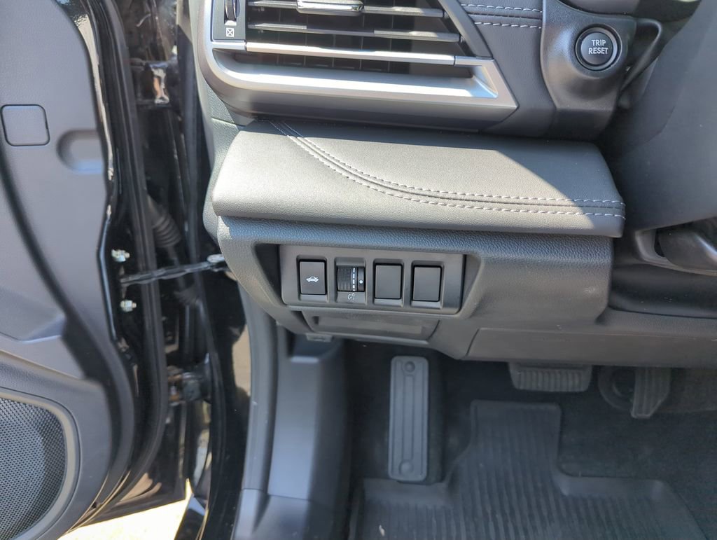 Used 2020 Subaru Legacy Limited image 20