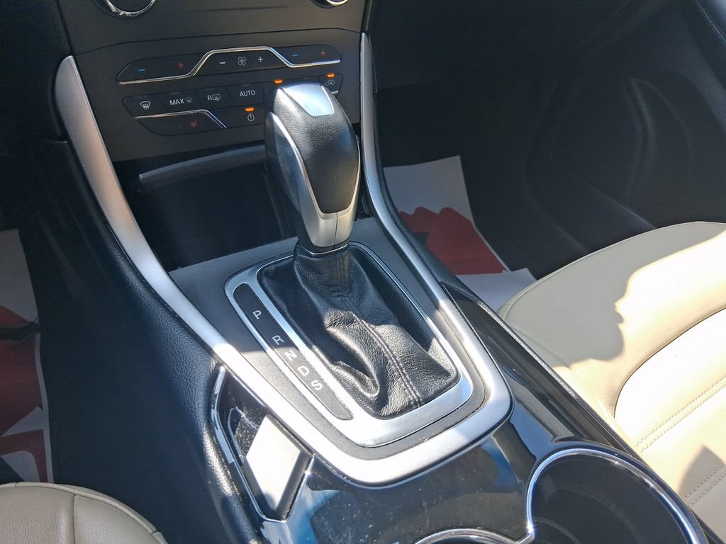 Used 2017 Ford Edge SEL w/ Equipment Group 201A FWD image 21