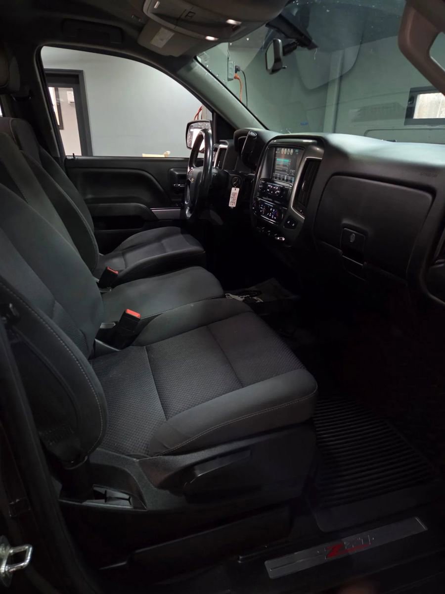 Used 2019 Chevrolet Silverado 1500 LT w/ All Star Edition AWD/4WD image 14
