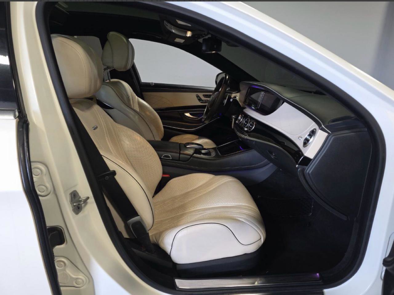 Used 2015 Mercedes-Benz S 63 AMG 4MATIC Sedan image 14