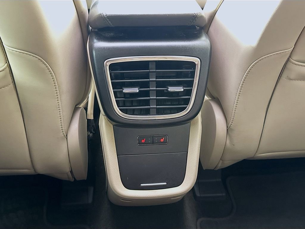 Used 2019 Lincoln Nautilus Select AWD/4WD image 33