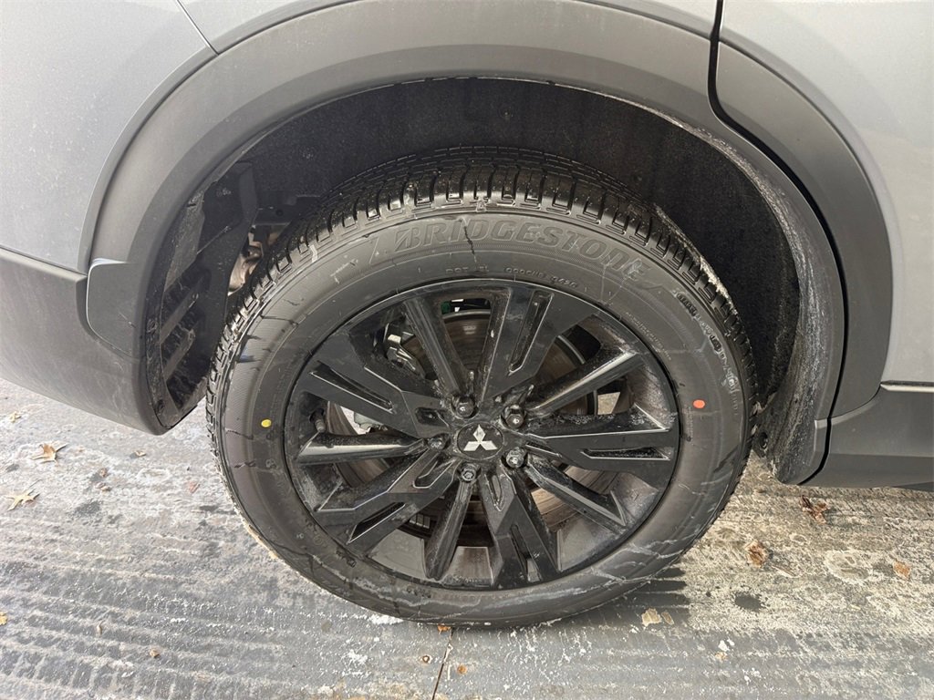 New 2026 Mitsubishi Eclipse Cross Black Edition image 34