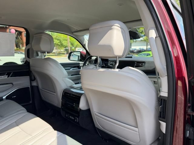 Used 2022 Jeep Wagoneer Series II AWD/4WD image 20