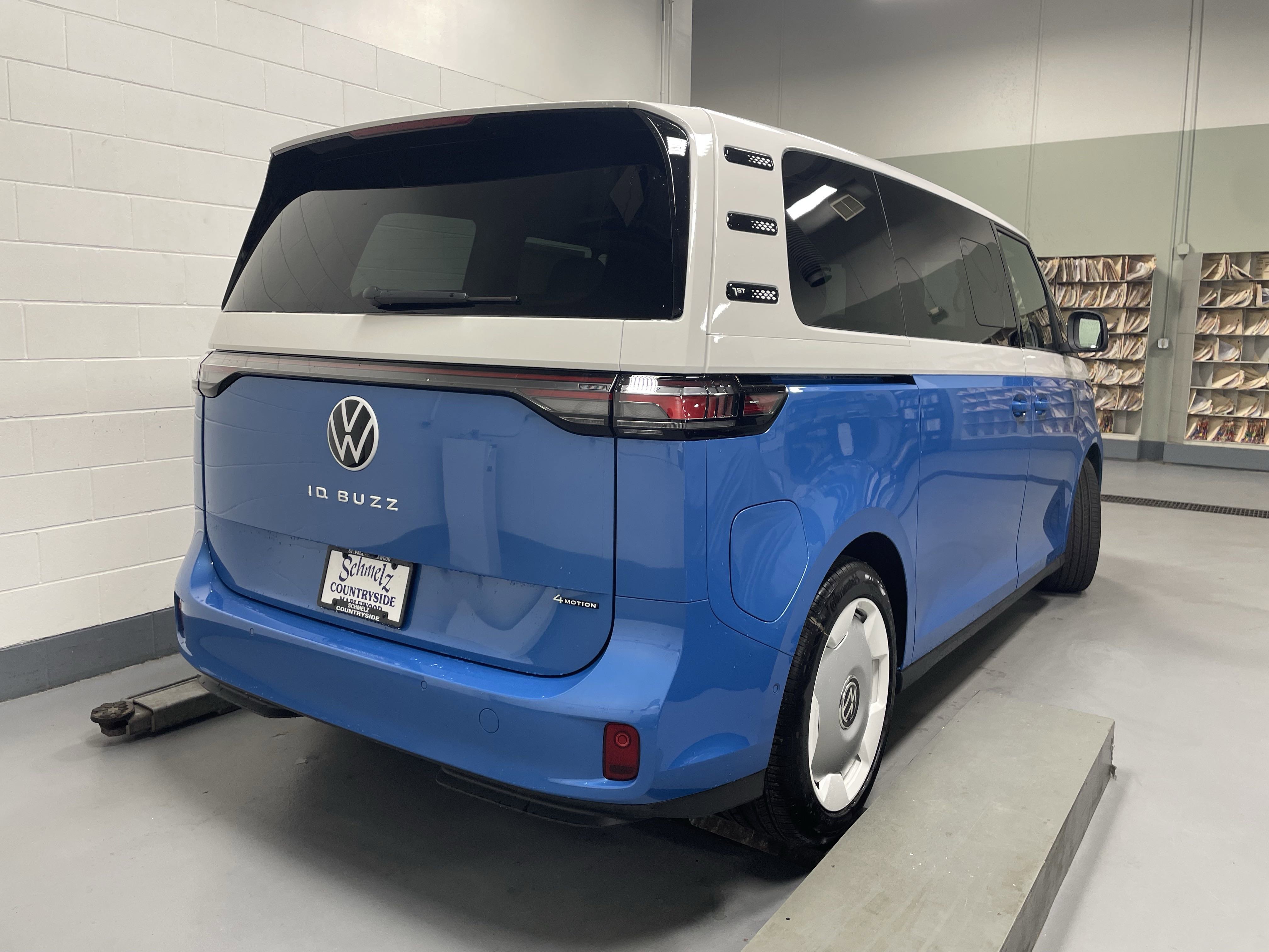 New 2025 Volkswagen ID. Buzz 1st Edition image 2