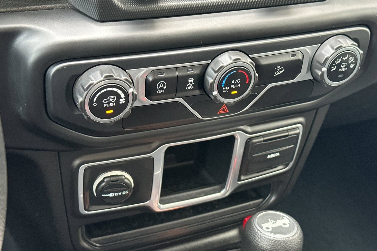 Used 2018 Jeep Wrangler Unlimited Sport AWD/4WD image 20