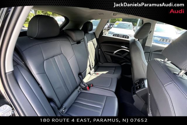 Used 2025 Audi Q5 Premium w/ Convenience Package AWD/4WD image 19