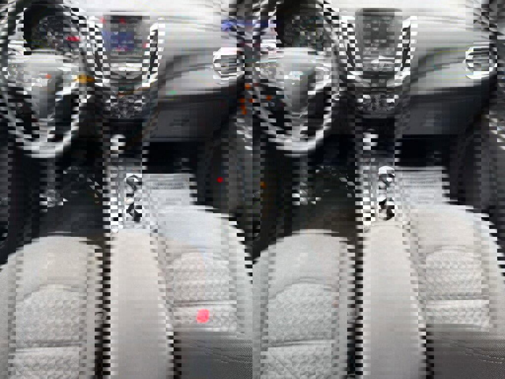 Used 2024 Chevrolet Equinox LT image 17