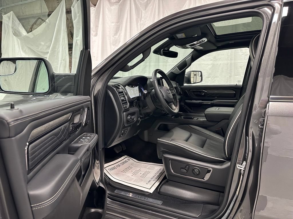 Used 2026 RAM 1500 Limited AWD/4WD image 10