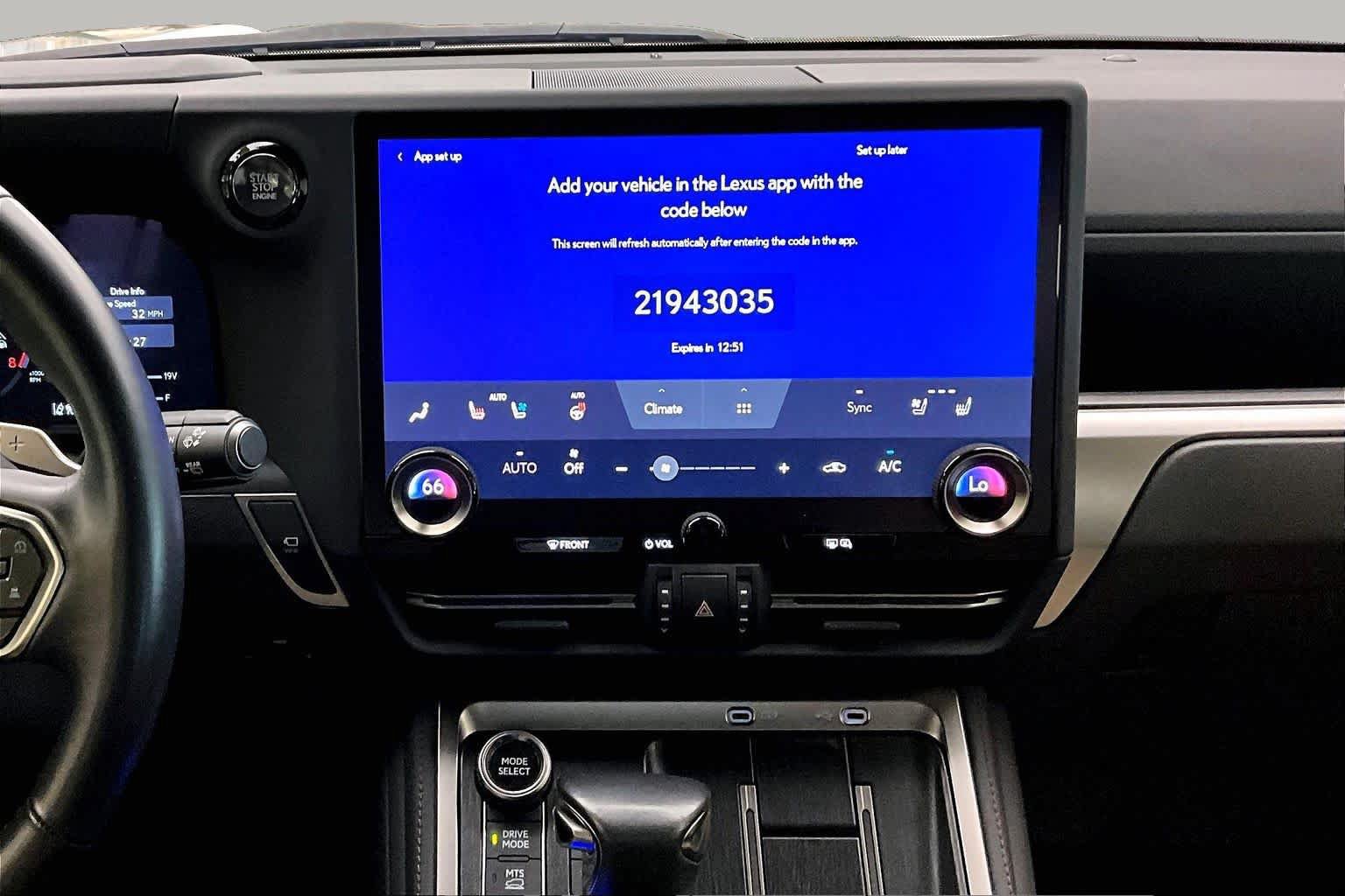 Used 2024 Lexus GX 550 AWD/4WD image 7