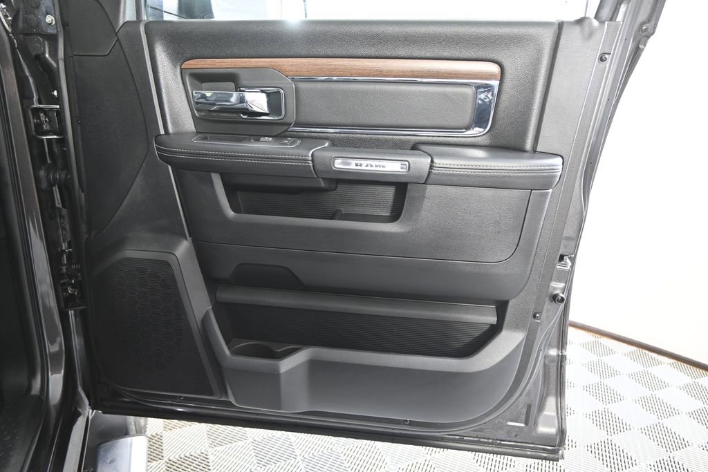 Used 2016 RAM 2500 Laramie image 13