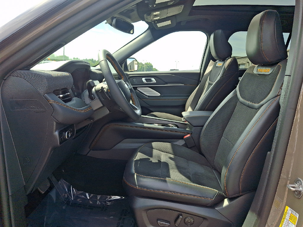 Used 2026 Ford Explorer Tremor w/ Tremor Ultimate Package AWD/4WD image 14