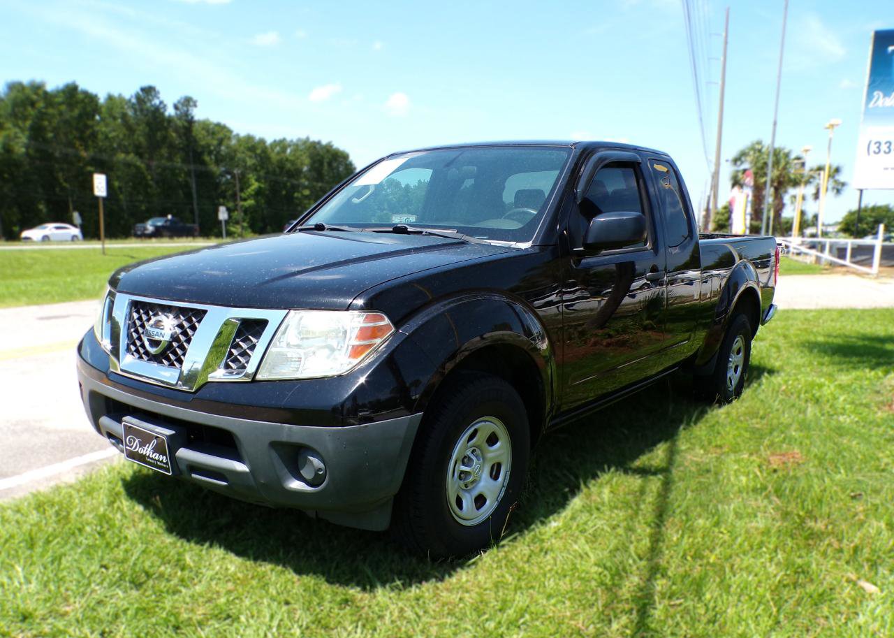 Used 2015 Nissan Frontier S w/ S Preferred Package RWD image 4