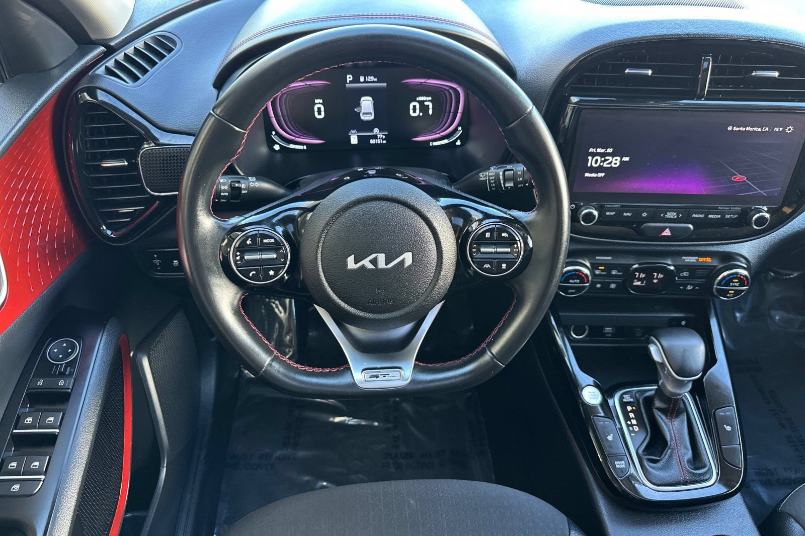 Used 2023 Kia Soul GT-Line w/ GT-Line Technology Package FWD image 16
