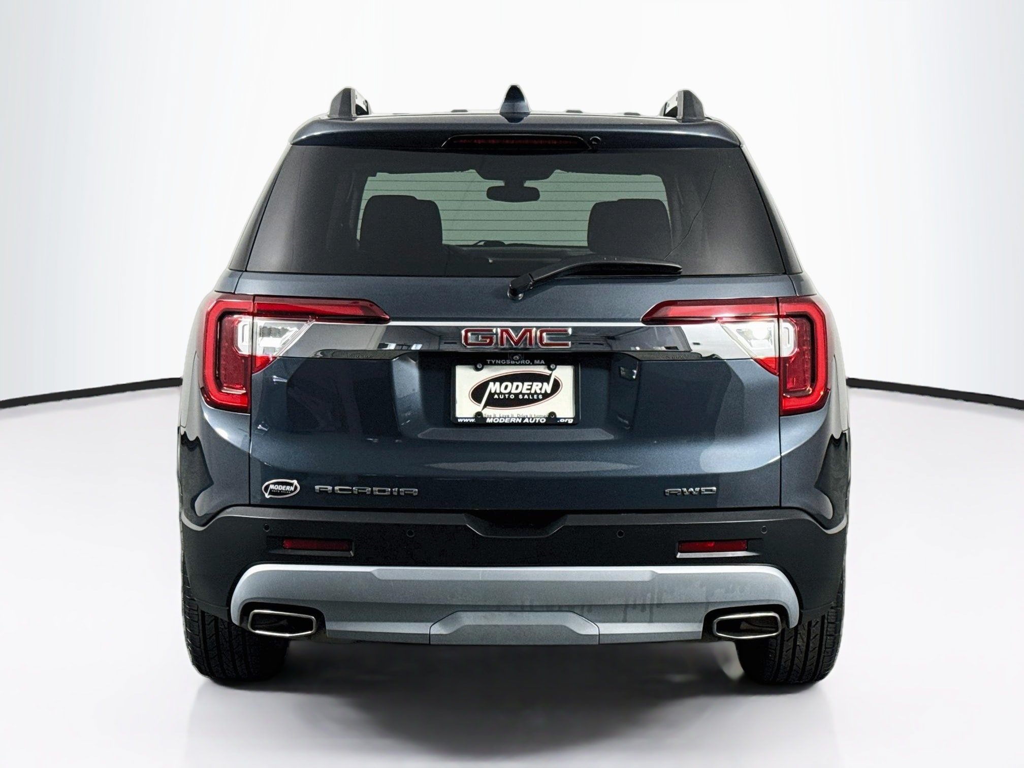 Used 2020 GMC Acadia SLE w/ Driver Convenience Package AWD/4WD image 14