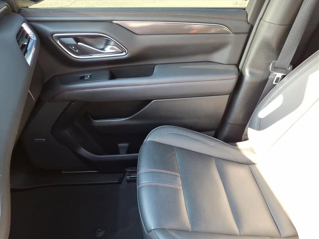 Certified 2022 Chevrolet Suburban RST w/ Sport Performance Package image 33