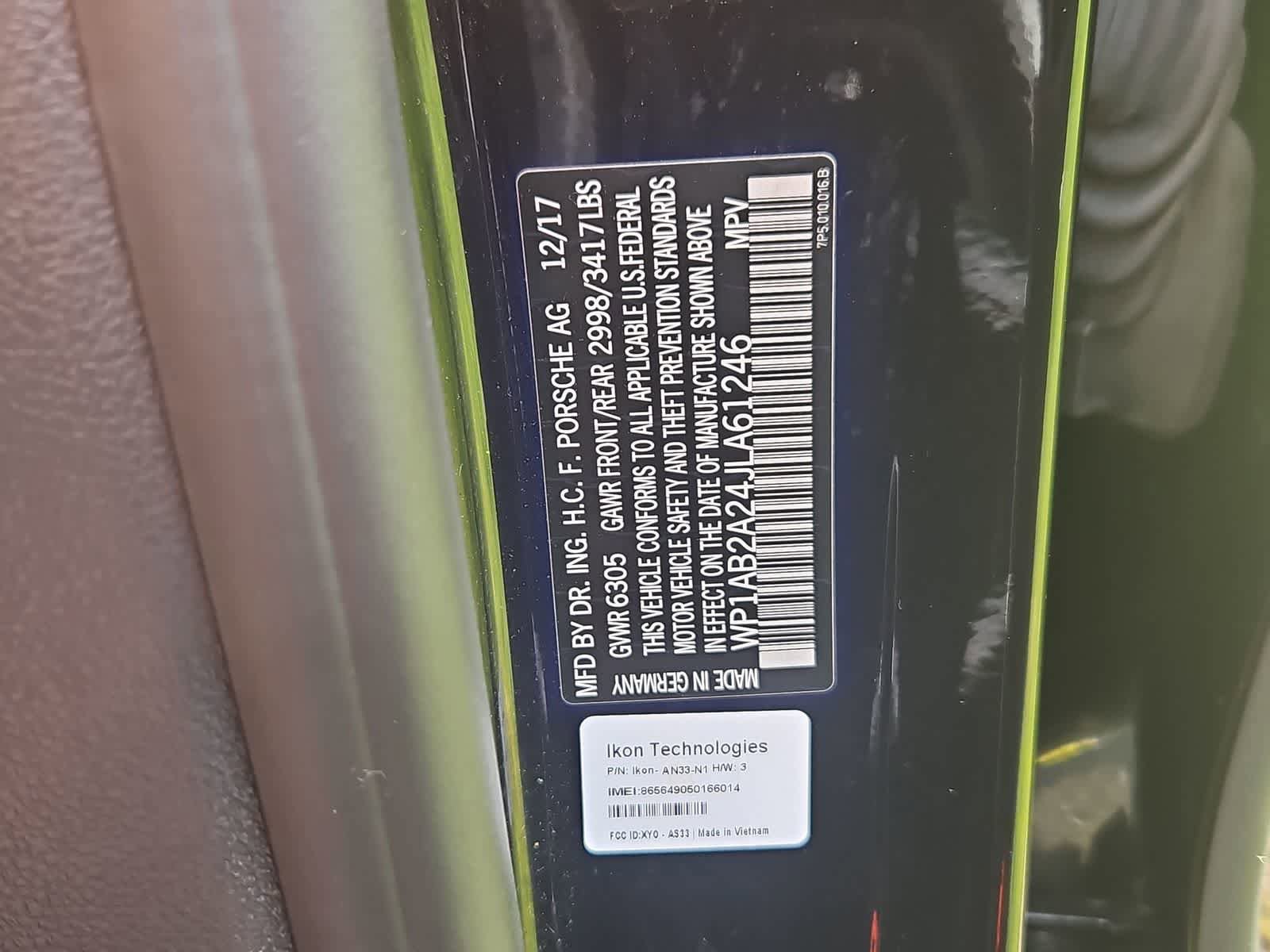 Used 2018 Porsche Cayenne S image 37