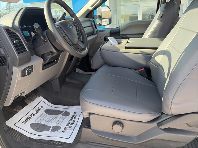 Used 2020 Ford F250 XL w/ Power Equipment Group image 10