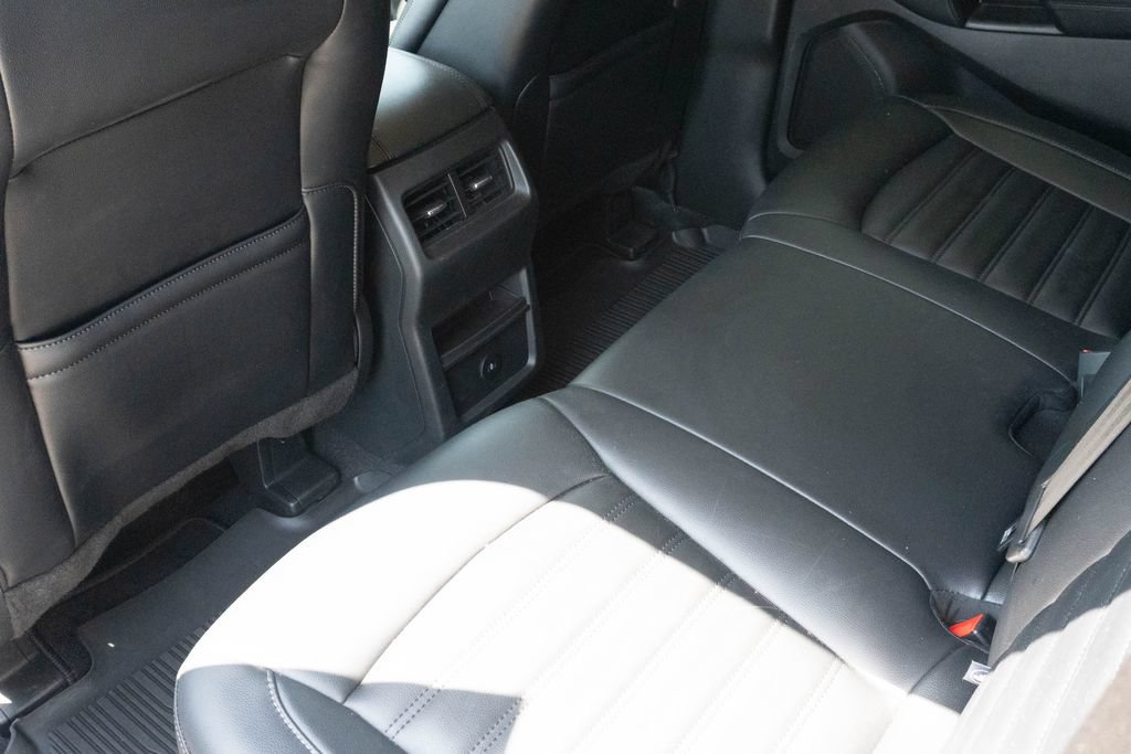 Used 2023 Ford Edge SEL AWD/4WD image 20