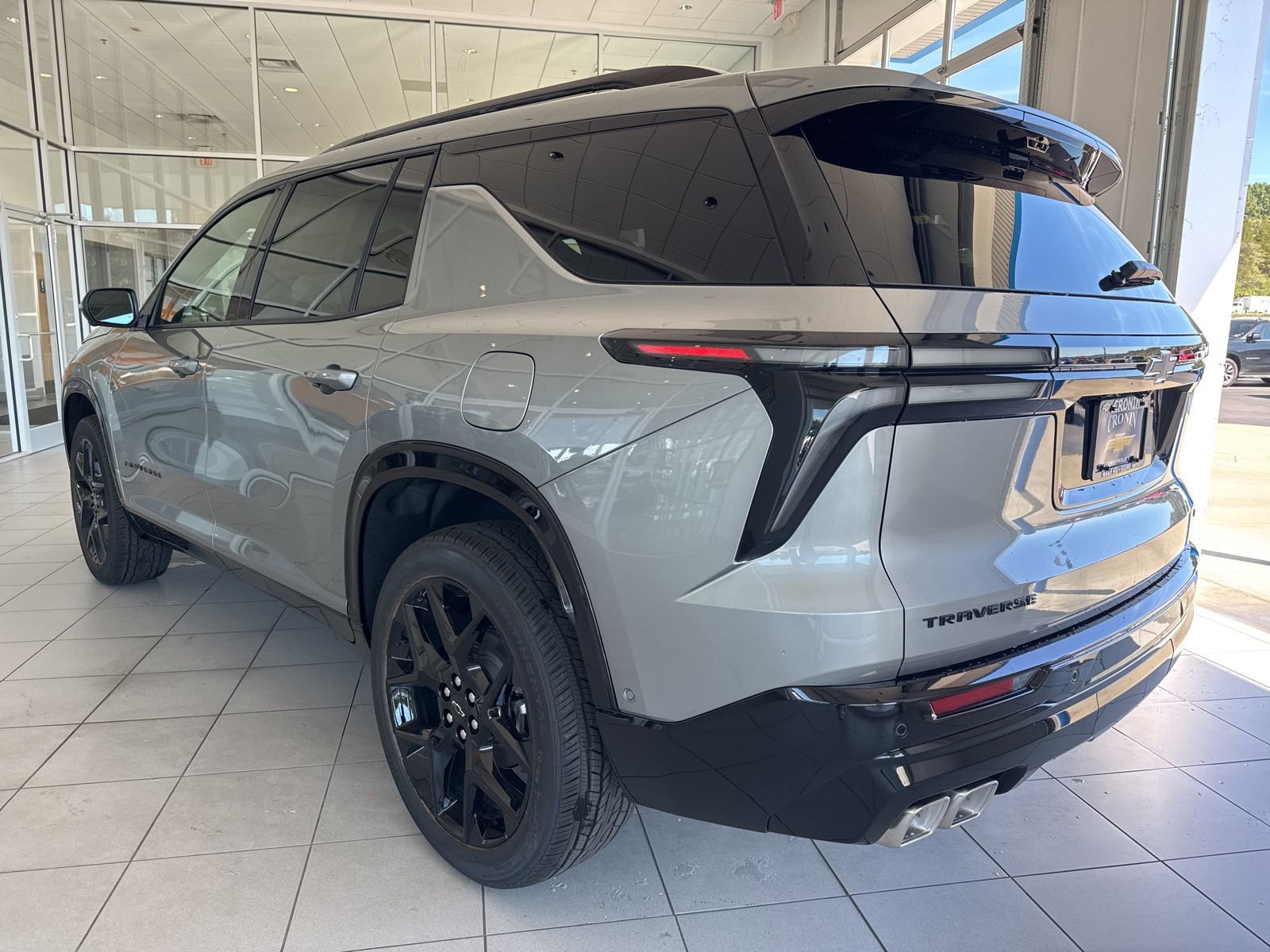 New 2026 Chevrolet Traverse RS w/ LPO, Floor Liner Package image 6