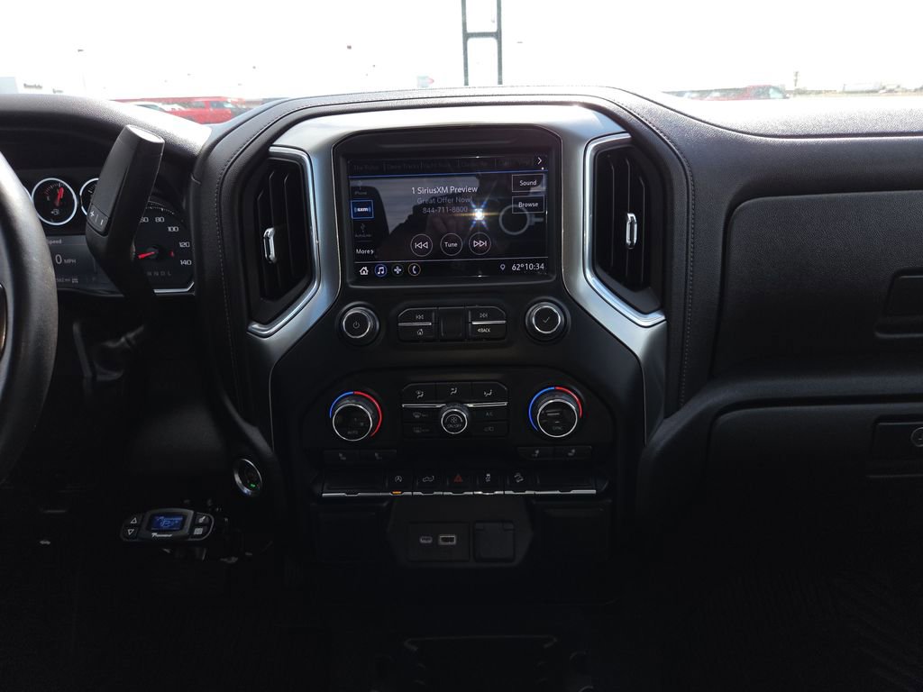 Used 2021 Chevrolet Silverado 1500 RST w/ Z71 Off-Road Package AWD/4WD image 17