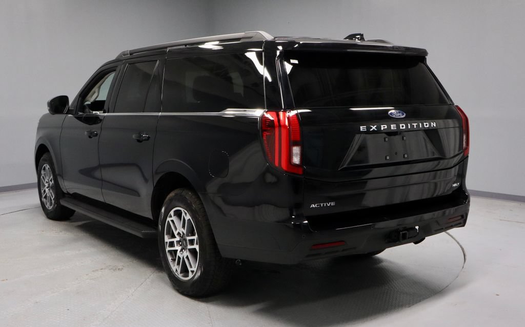 Used 2026 Ford Expedition Max Active AWD/4WD image 9