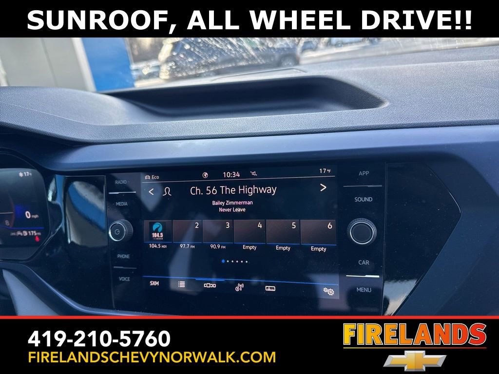 Used 2024 Volkswagen Taos SE w/ Panoramic Sunroof Package image 23