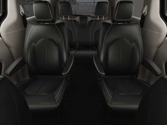 New 2024 Chrysler Pacifica Touring-L FWD image 19