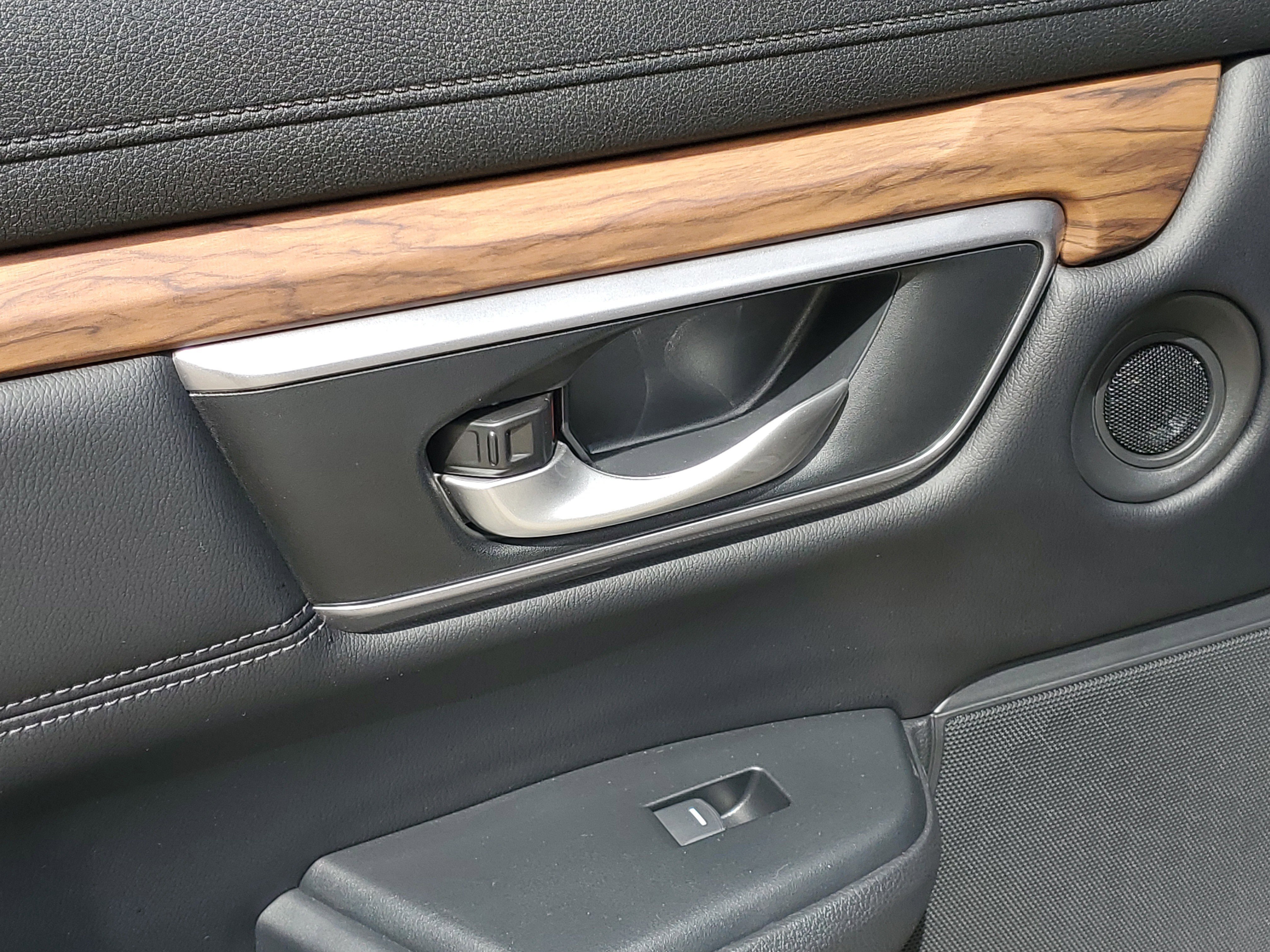 Used 2018 Honda CR-V EX-L image 14