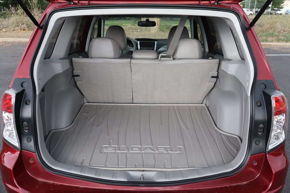 Used 2010 Subaru Forester 2.5X Limited w/ Popular Equipment Group 4B AWD/4WD image 14