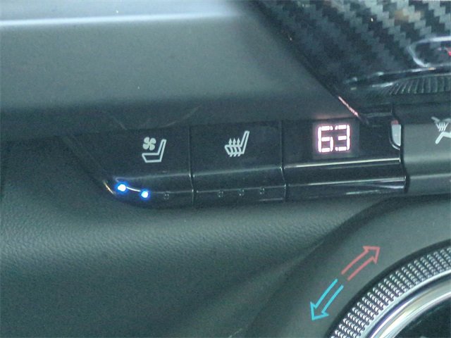 Used 2018 Chevrolet Camaro SS image 26