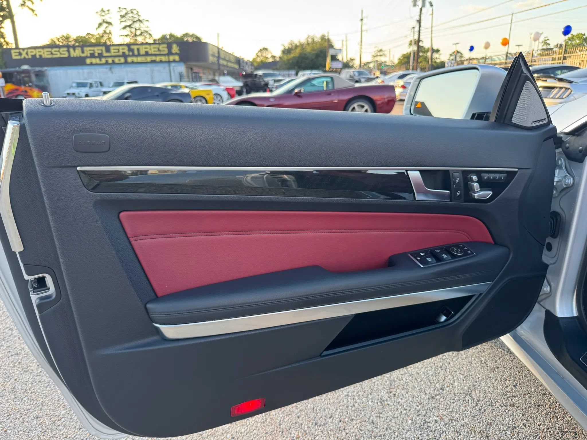 Used 2015 Mercedes-Benz E 400 Cabriolet image 17