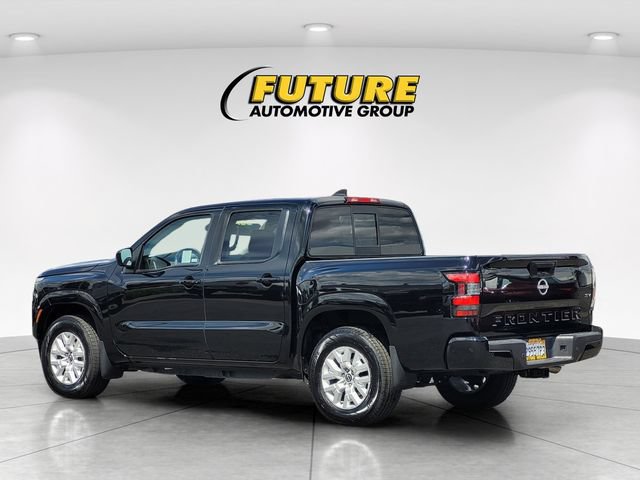 Certified 2022 Nissan Frontier SV w/ SV Premium Package RWD image 7