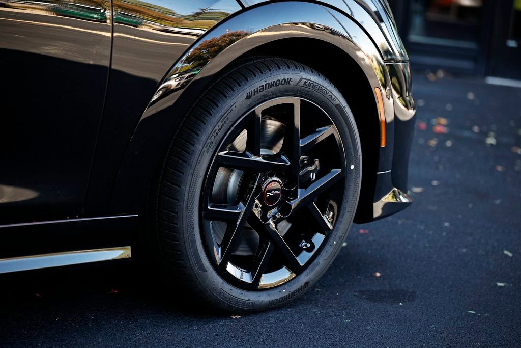 New 2026 MINI Cooper S image 5